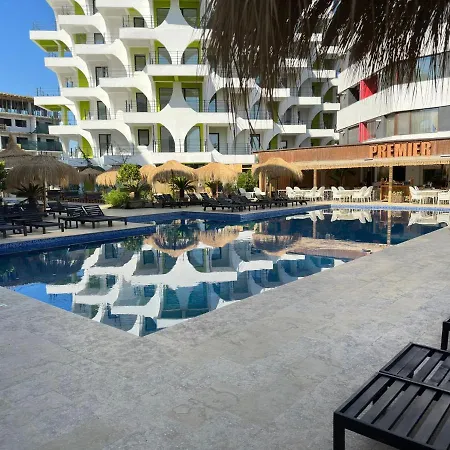 Kayra Luxury Năvodari